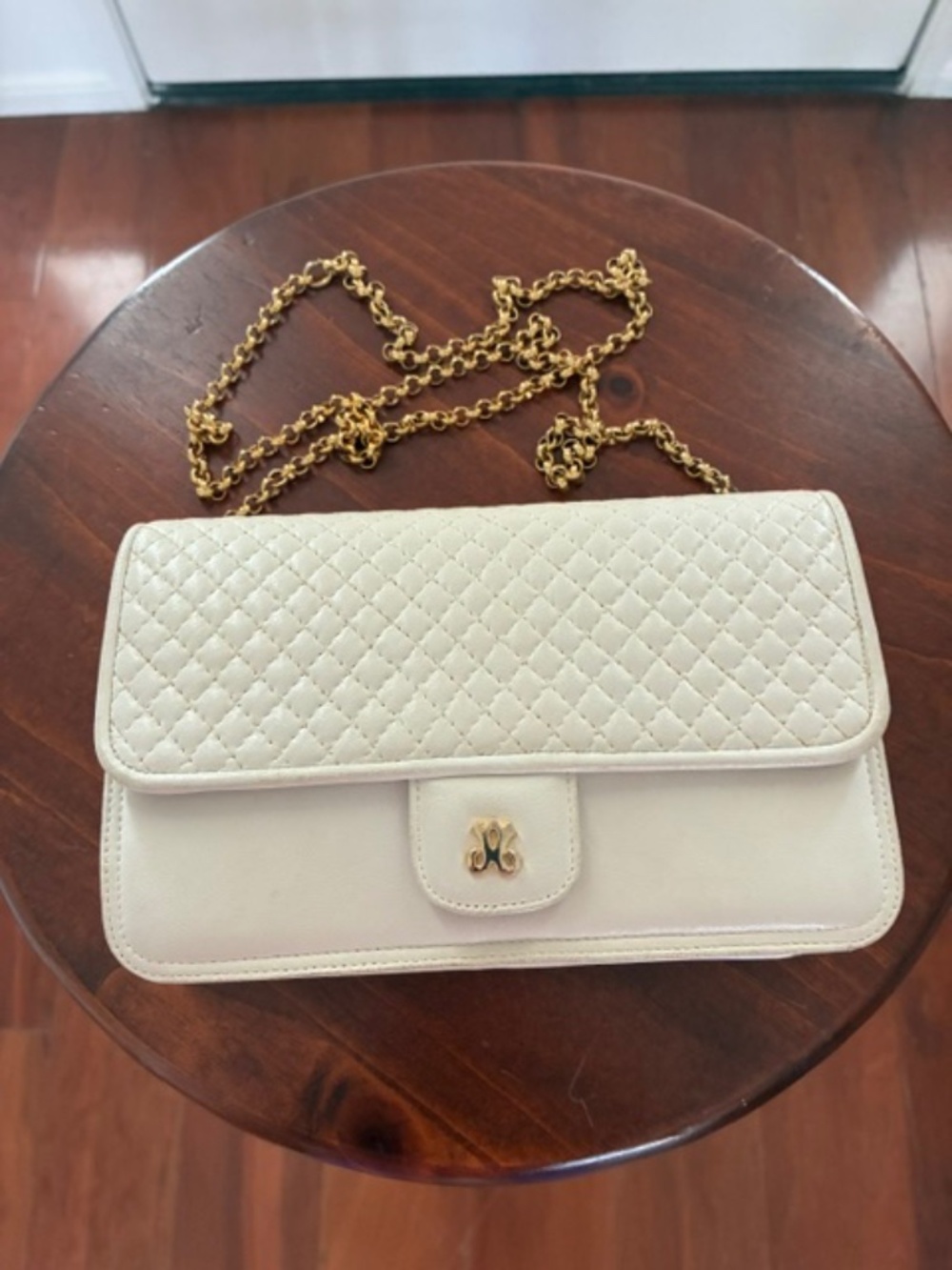 VINTAGE JAY HERBERT WHITE QUILTED LEATHER BAG WITH CHAIN STRAP